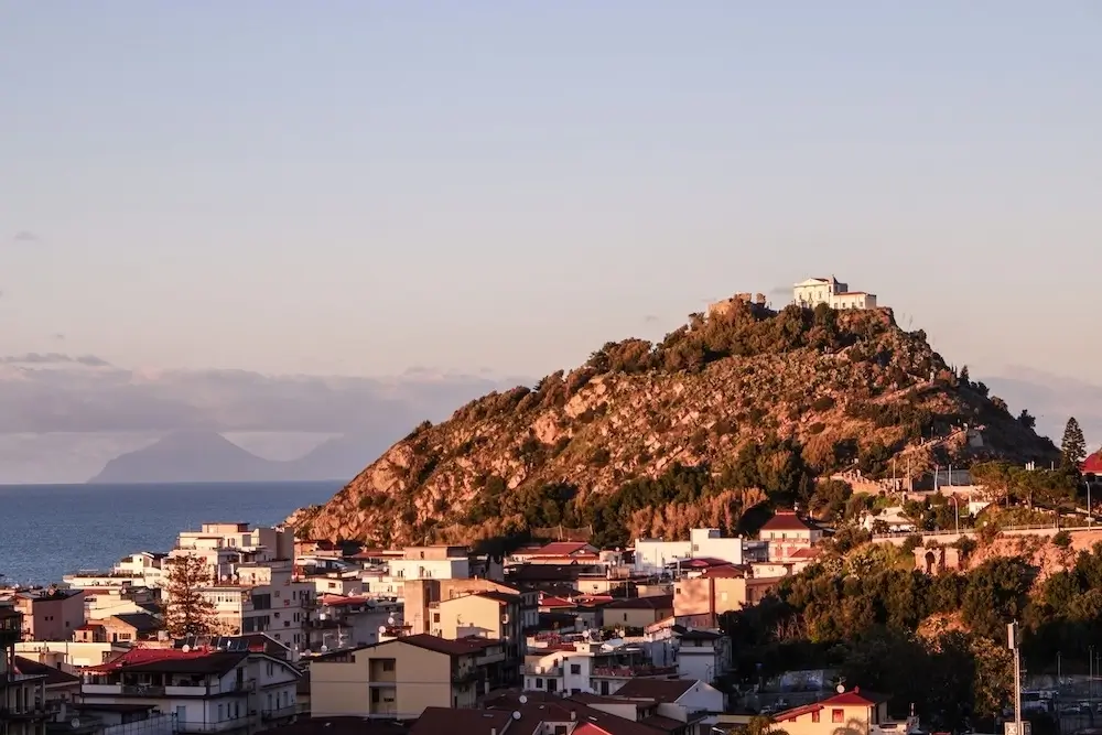 14 Day Sailing Itinerary From Salerno To Capo D'Orlando 2
