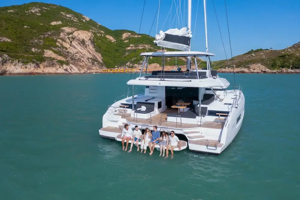 Is A Catamaran Safer Than A Yacht 2