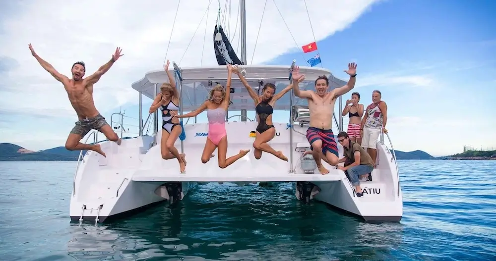 How To Choose And Book A Sailing Charter Holiday 1
