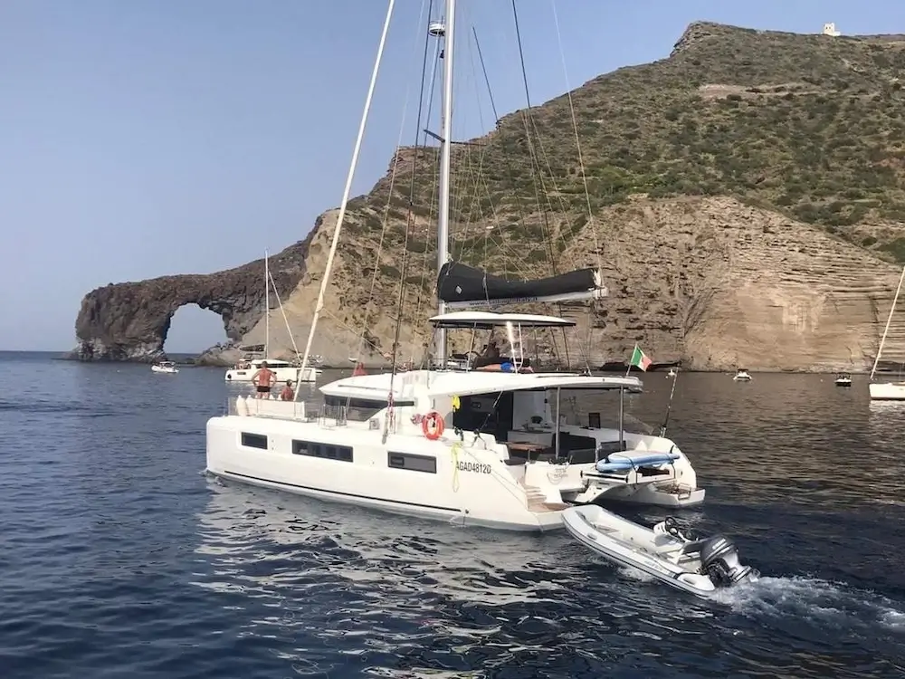 How To Rent Yacht Charter Without Problems 2