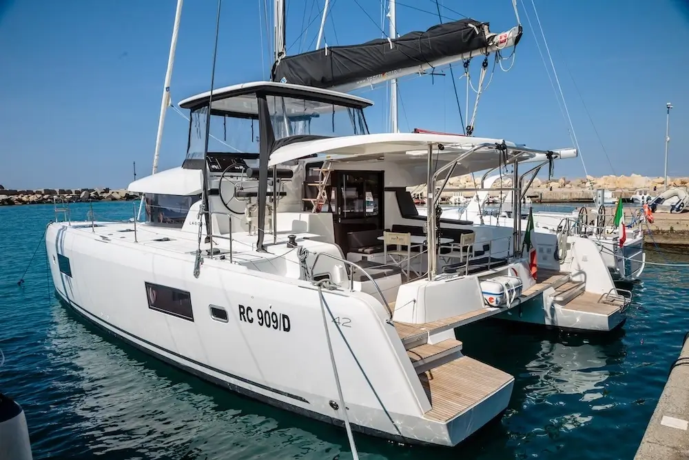 How To Rent Yacht Charter Without Problems 4